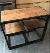 Small Table And 2 Chairs