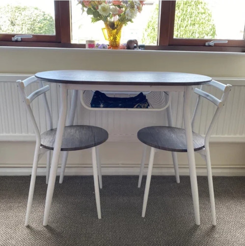Small kitchen table - small, chairs